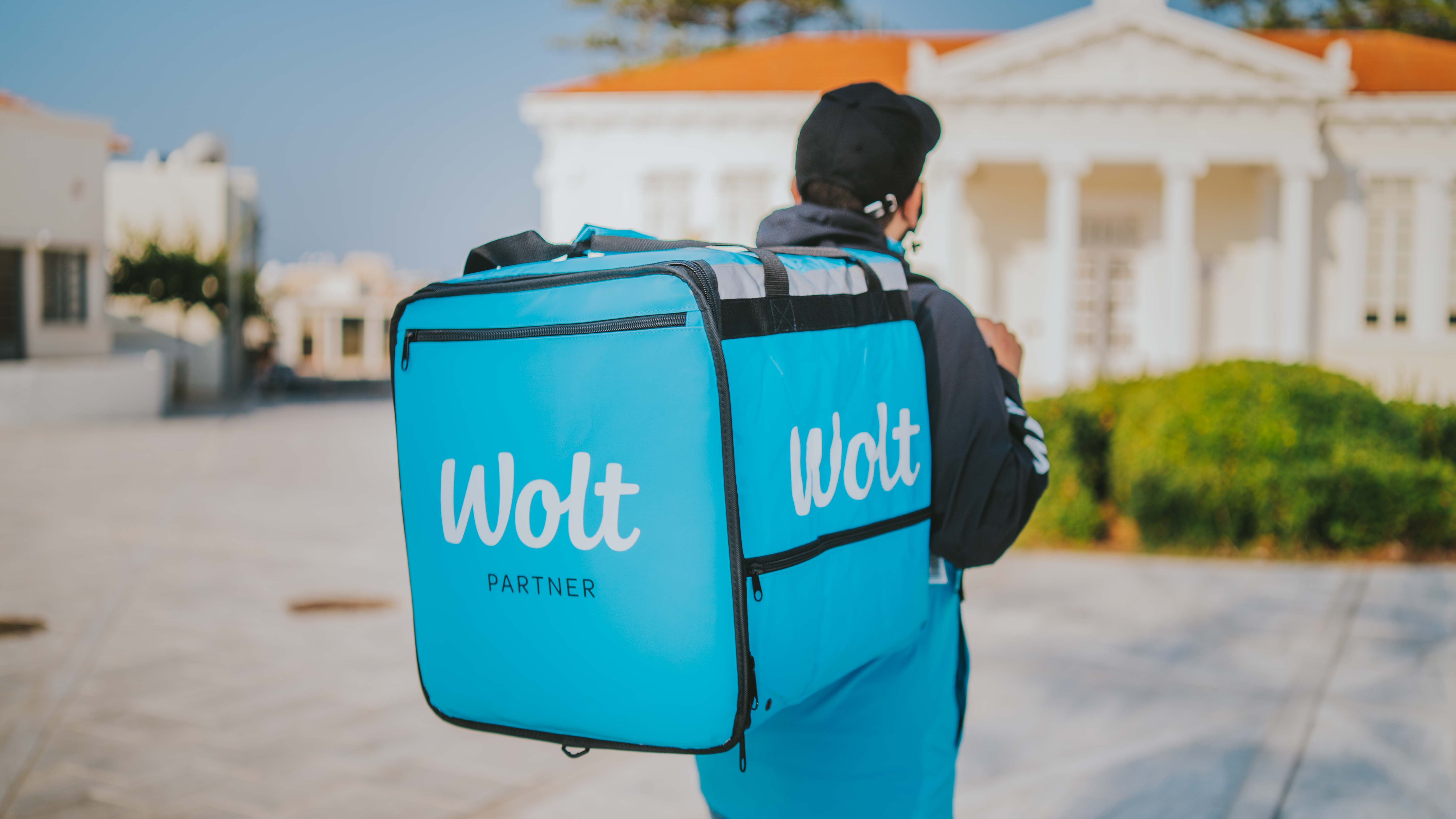 Wolt: Χαιρετίζει την 1 η συλλογική σύμβαση στον κλάδο διαχείρισης στόλου